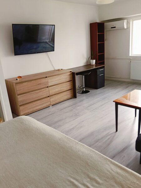 13 Septembrie/ Drumul Sarii